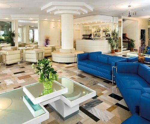 Hotel Prestige Cattolica Buitenkant foto